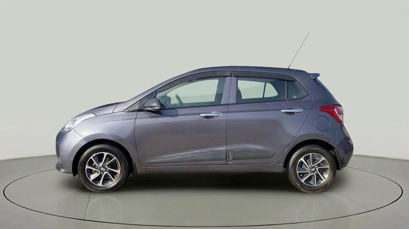 2017 Hyundai Grand i10 ASTA 1.2 KAPPA VTVT, Petrol, Manual, 30,010 km, Left Side