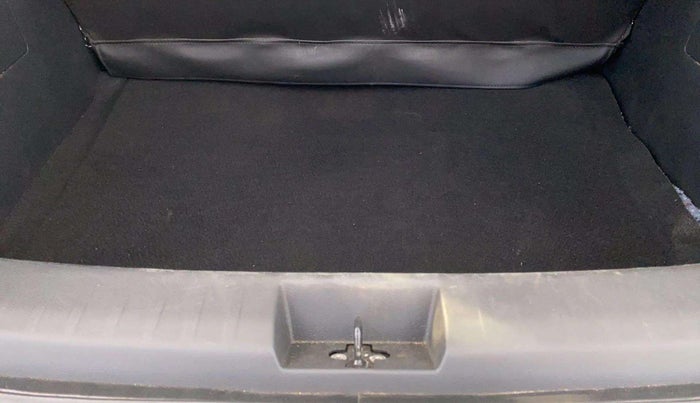 2021 Nissan MAGNITE XE, Petrol, Manual, 5,342 km, Boot Open Zoomed View