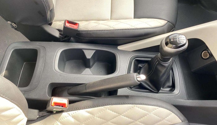 2021 Nissan MAGNITE XE, Petrol, Manual, 5,342 km, Gear Lever