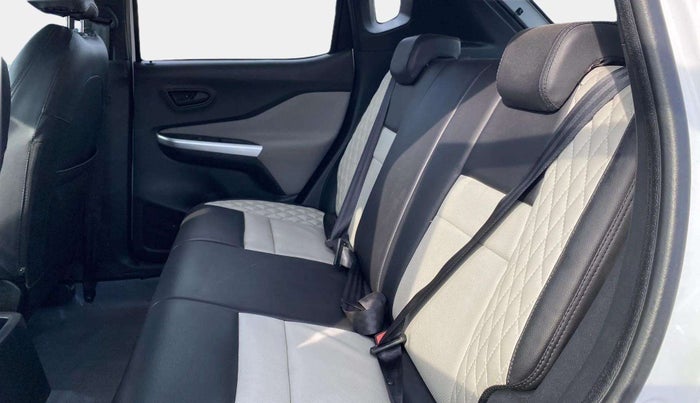 2021 Nissan MAGNITE XE, Petrol, Manual, 5,342 km, Right Side Rear Door Cabin