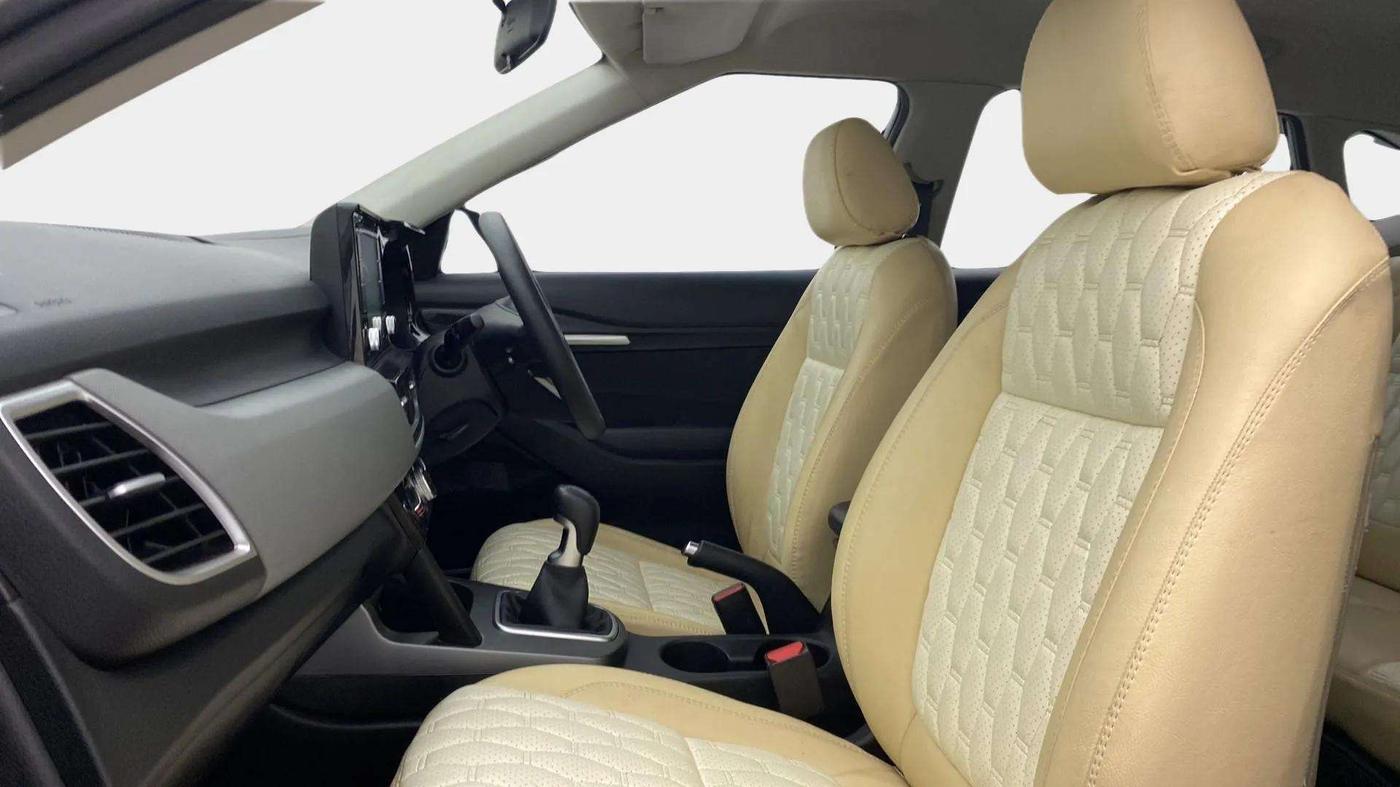 2021 KIA SELTOS HTK 1.5 PETROL, Petrol, Manual, 24,661 km, Right Side Front Door Cabin