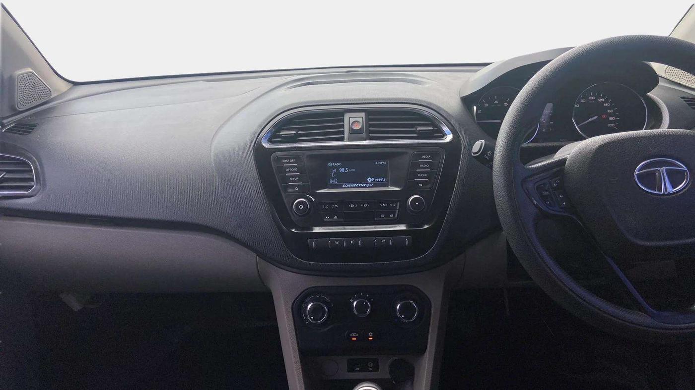 2018 Tata Tiago XZ PETROL, Petrol, Manual, 80,853 km, Air Conditioner