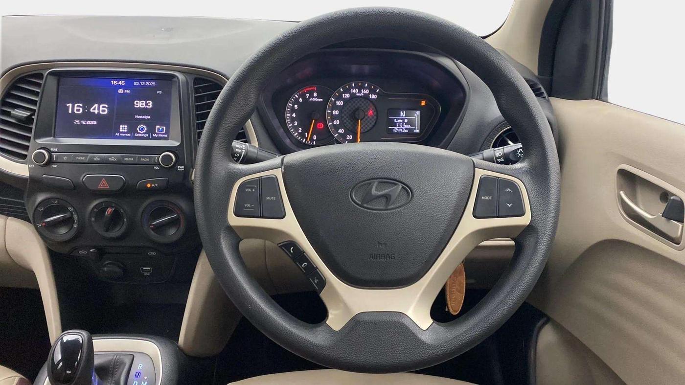 2021 Hyundai NEW SANTRO SPORTZ AMT, Petrol, Automatic, 12,805 km, Steering Wheel Close Up