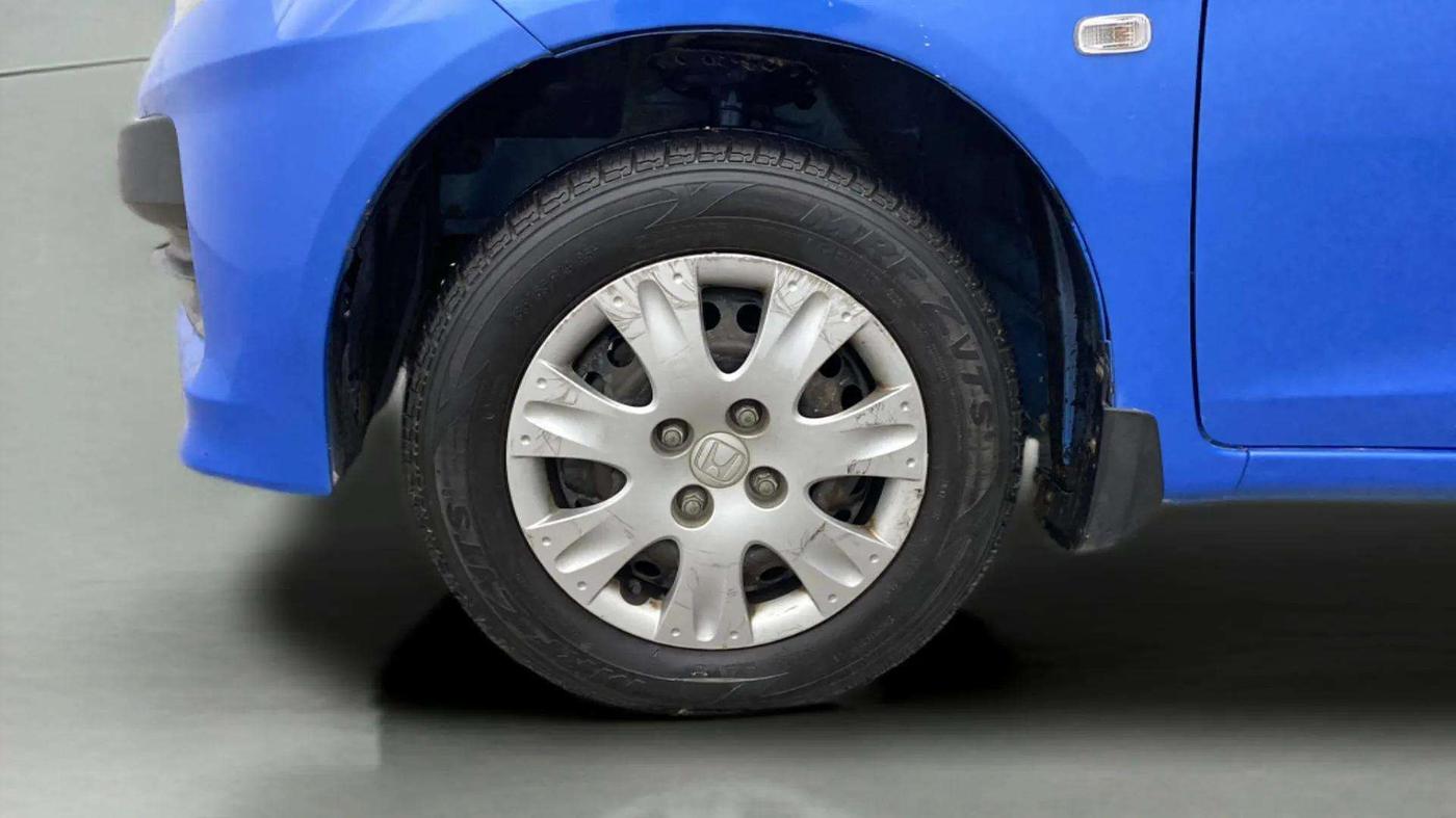 2013 Honda Brio S MT, Petrol, Manual, 78,898 km, Left Front Wheel