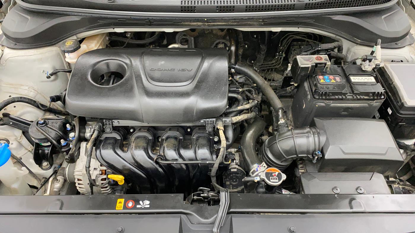 2018 Hyundai Verna 1.6 VTVT SX, Petrol, Manual, 8,080 km, Open Bonet