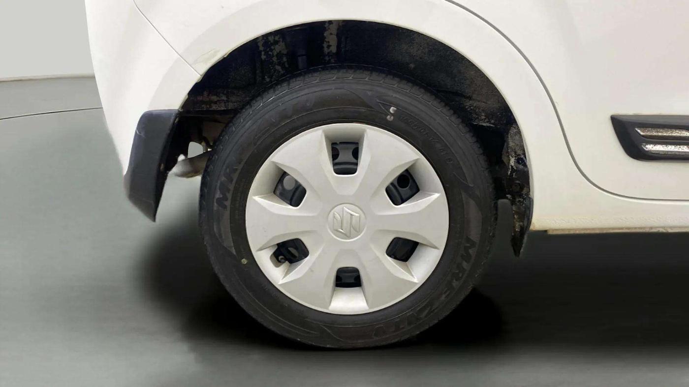 2019 Maruti New Wagon-R VXI 1.2, Petrol, Manual, 37,633 km, Right Rear Wheel
