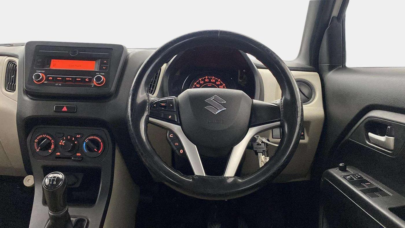 2019 Maruti New Wagon-R VXI 1.2, Petrol, Manual, 37,633 km, Steering Wheel Close Up