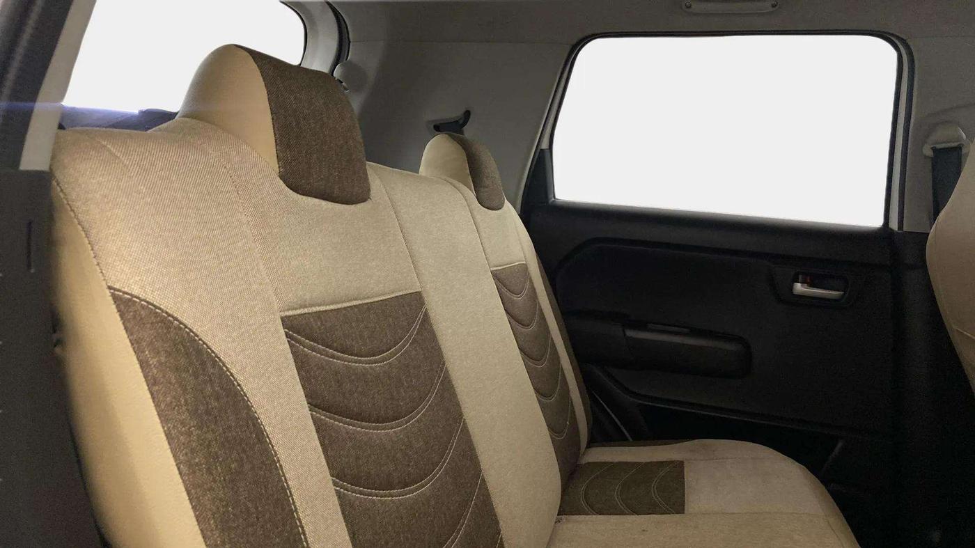 2019 Maruti New Wagon-R VXI 1.2, Petrol, Manual, 37,633 km, Right Side Rear Door Cabin