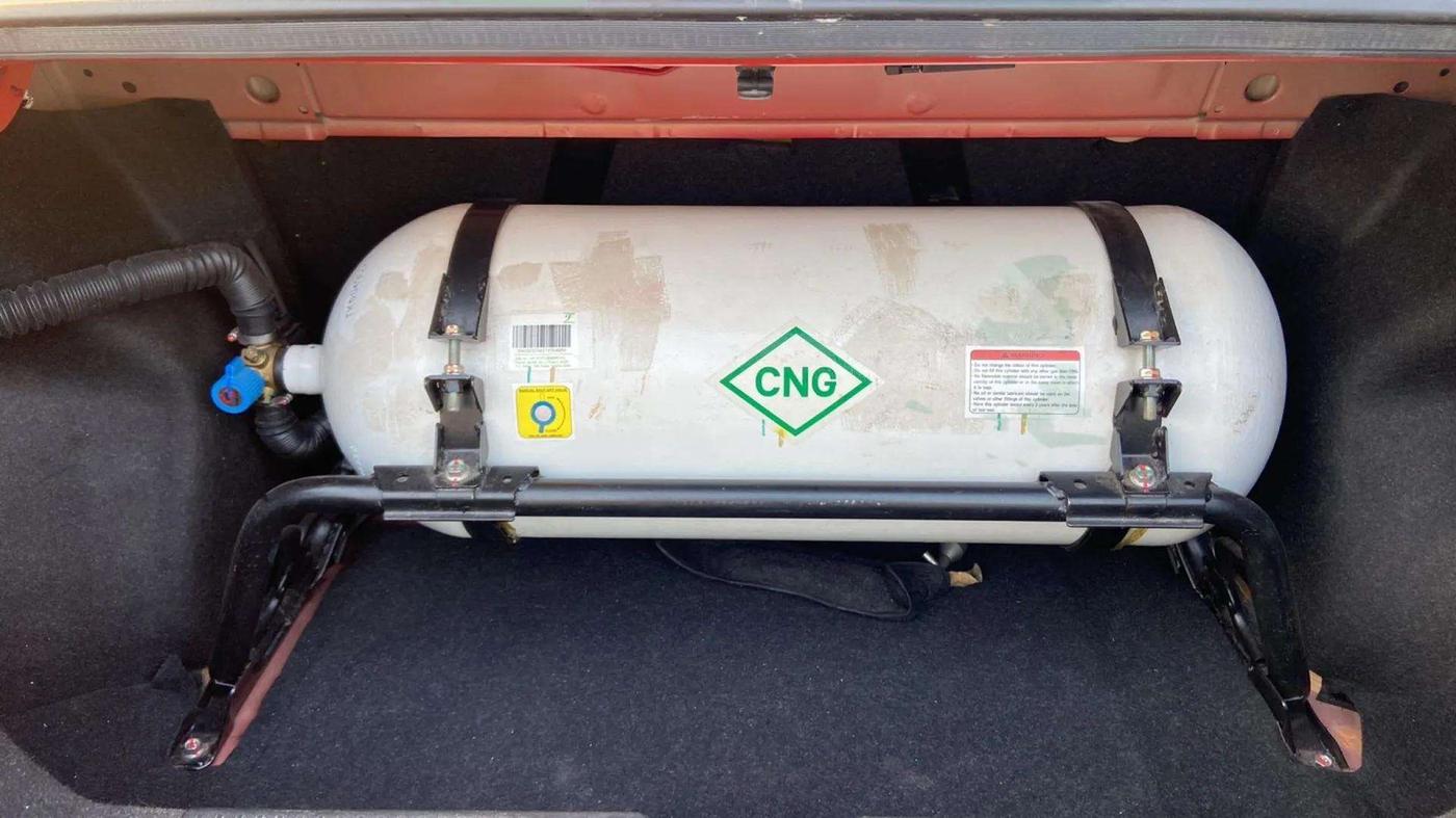 2022 Maruti Dzire ZXI CNG, CNG, Manual, 73,454 km, Boot Inside