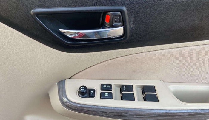 2022 Maruti Dzire ZXI CNG, CNG, Manual, 74,080 km, Driver Side Door Panels Control