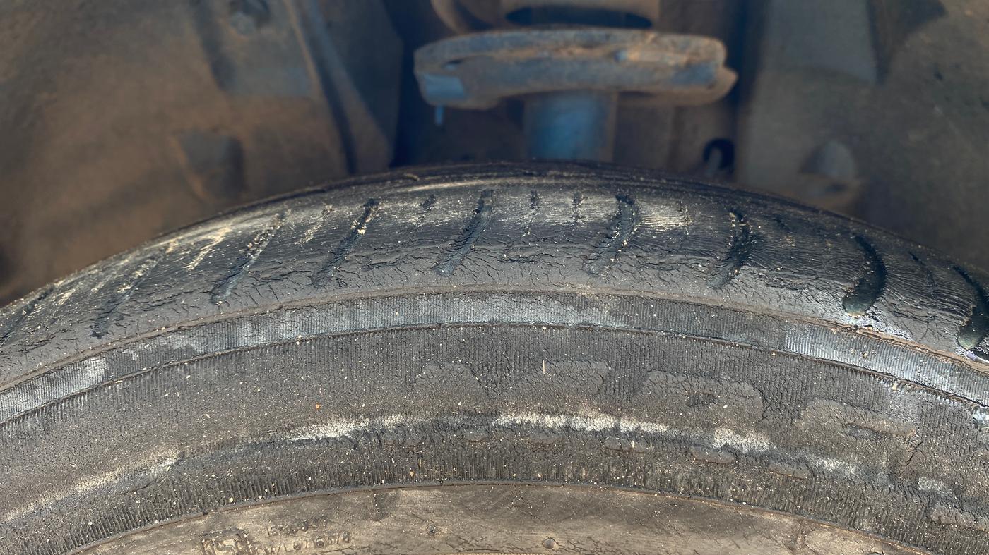 2021 Tata ALTROZ XZ PLUS I-TURBO PETROL, Petrol, Manual, 53,853 km, Left Front Tyre Tread