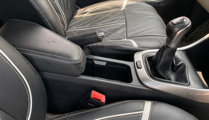2021 Tata ALTROZ XZ PLUS I-TURBO PETROL, Petrol, Manual, 53,853 km, Gear Lever