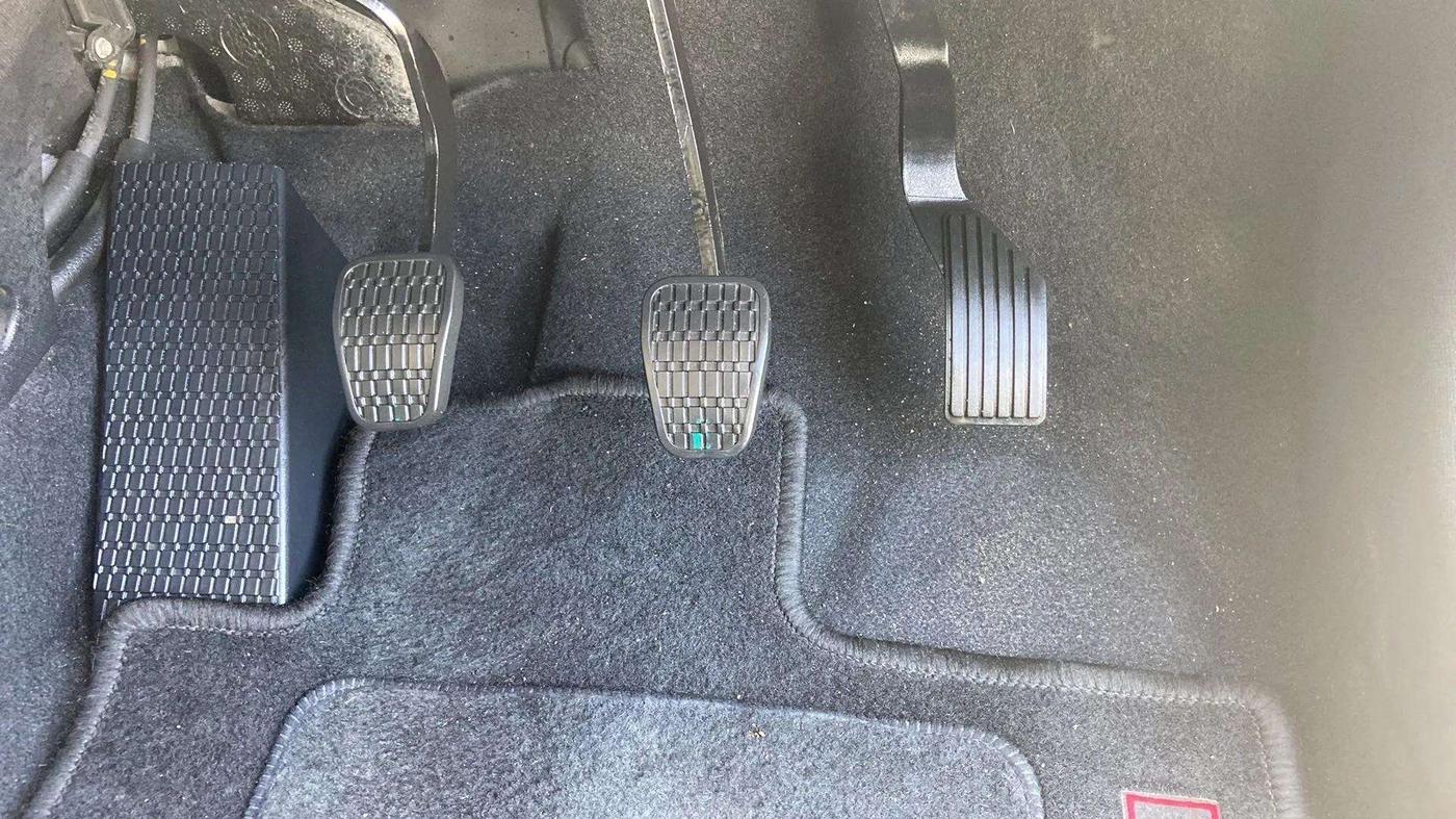 2022 Tata ALTROZ XM PLUS PETROL, Petrol, Manual, 19,188 km, Pedals