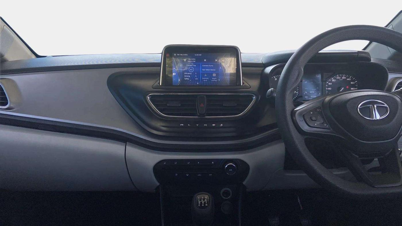 2022 Tata ALTROZ XM PLUS PETROL, Petrol, Manual, 19,188 km, Air Conditioner