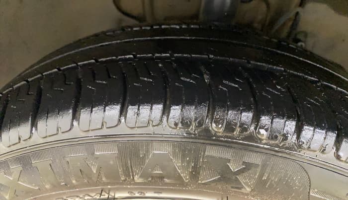 2018 Tata Tiago XZ PETROL, Petrol, Manual, 90,558 km, Right Front Tyre Tread