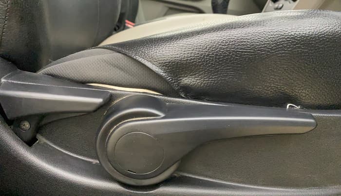 2018 Tata Tiago XZ PETROL, Petrol, Manual, 90,558 km, Driver Side Adjustment Panel