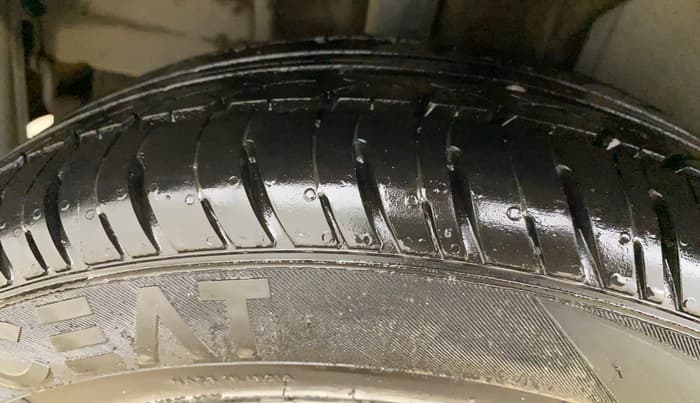 2018 Tata Tiago XZ PETROL, Petrol, Manual, 90,558 km, Right Rear Tyre Tread