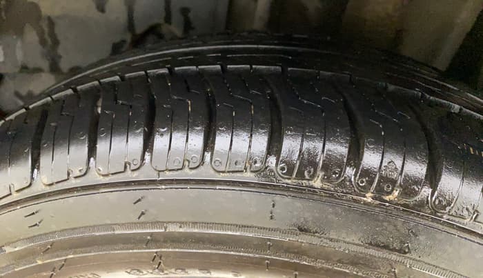 2018 Tata Tiago XZ PETROL, Petrol, Manual, 90,558 km, Left Rear Tyre Tread