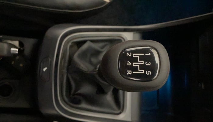 2022 Tata ALTROZ XT PETROL, Petrol, Manual, 67,036 km, Gear Lever