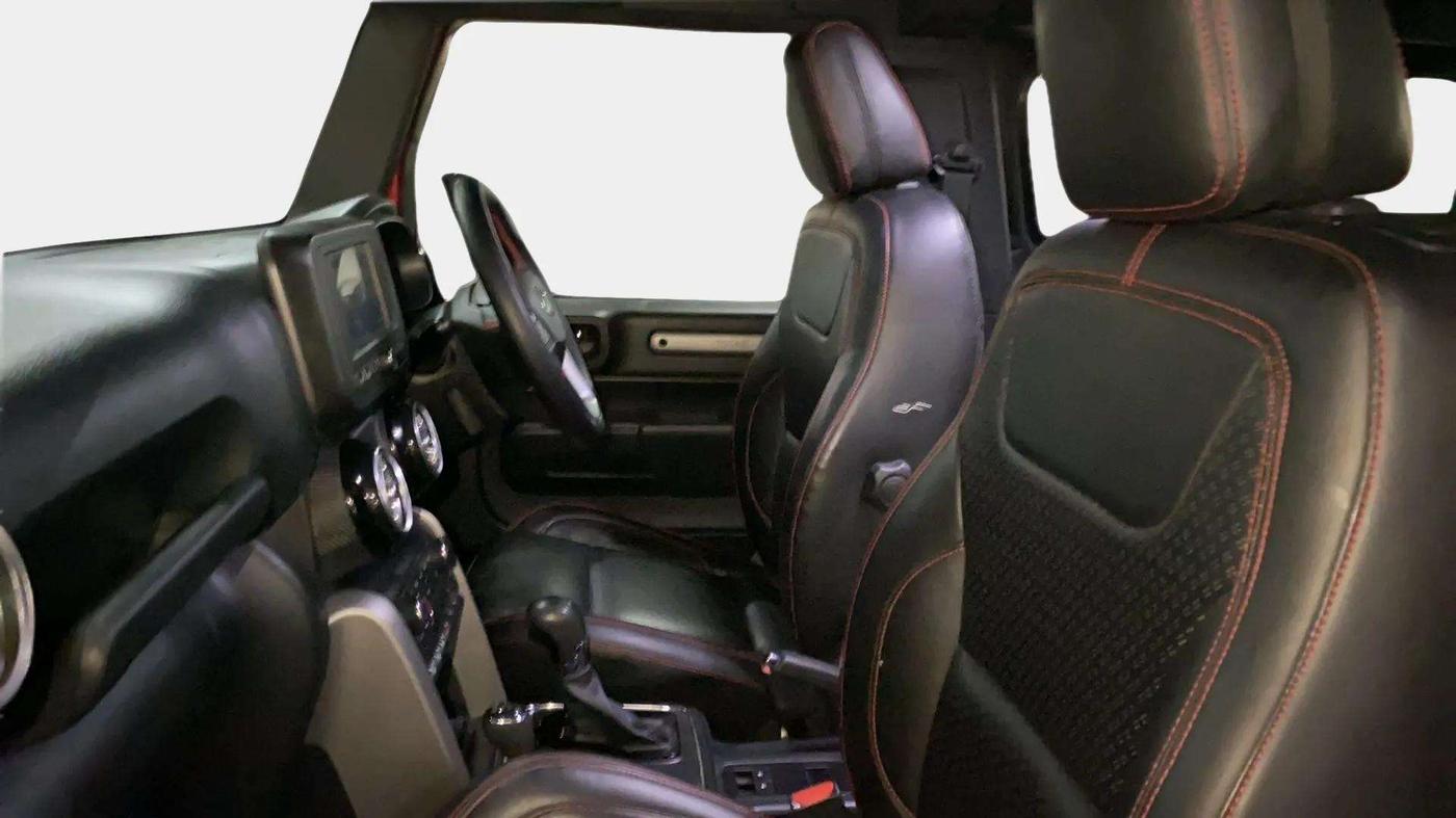 2021 Mahindra Thar LX PETROL HT 4WD AT, Petrol, Automatic, 29,971 km, Right Side Front Door Cabin