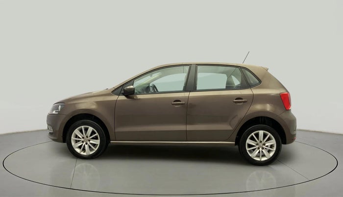 2017 Volkswagen Polo HIGHLINE1.2L, Petrol, Manual, 53,332 km, Left Side