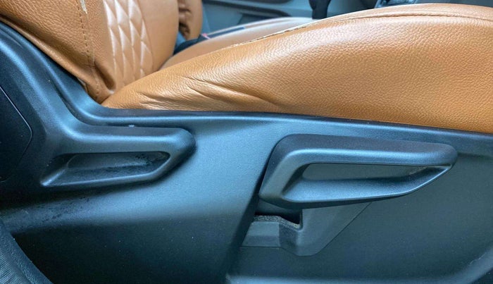 2020 Tata Tiago XZ PLUS PETROL, Petrol, Manual, 36,235 km, Driver Side Adjustment Panel