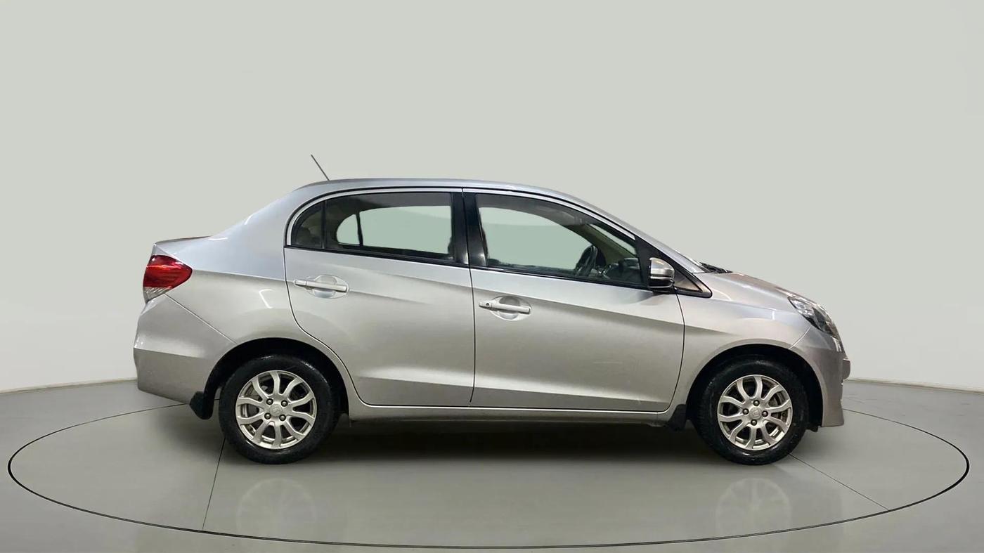 2015 Honda Amaze 1.2L I-VTEC VX, Petrol, Manual, 15,621 km, Right Side View