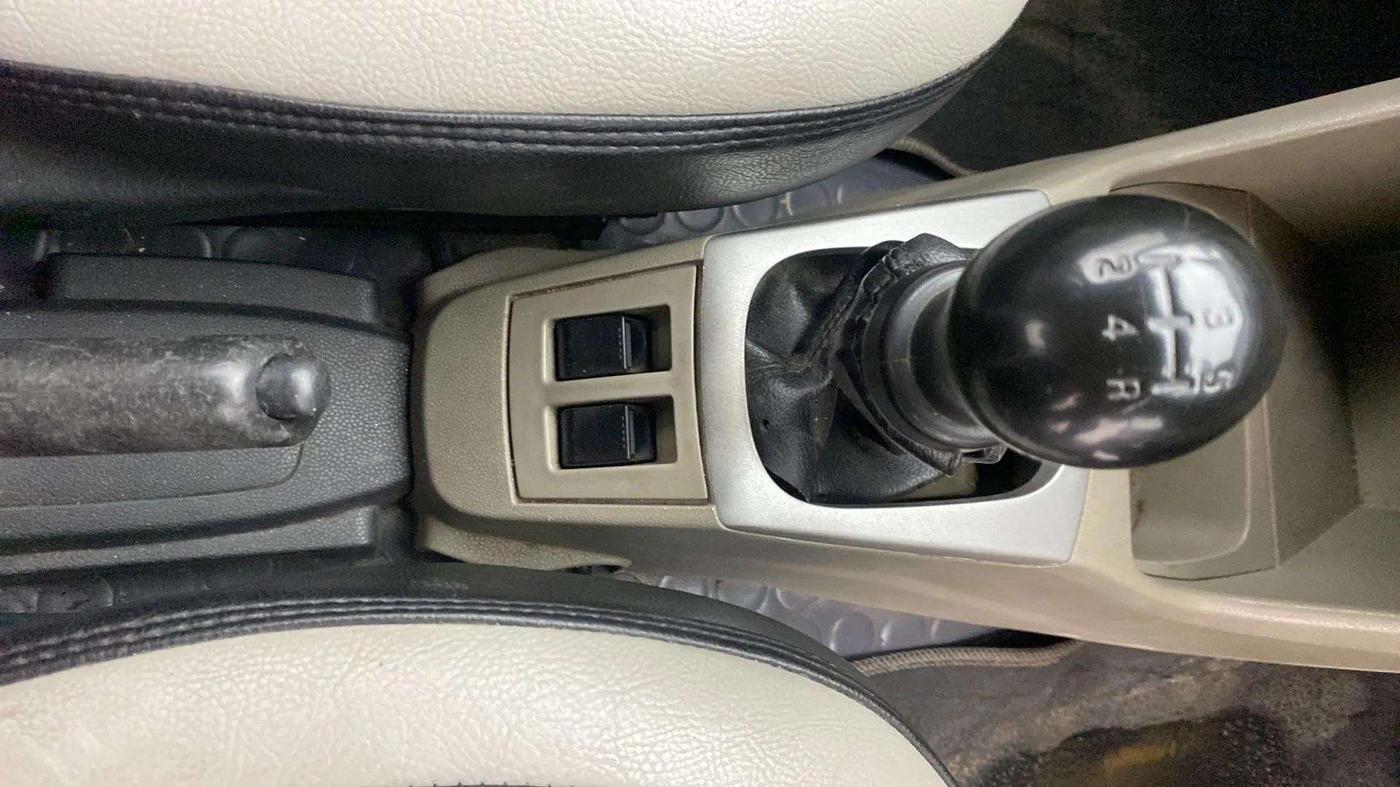 2016 Maruti Alto K10 VXI, Petrol, Manual, 76,720 km, Gear Lever