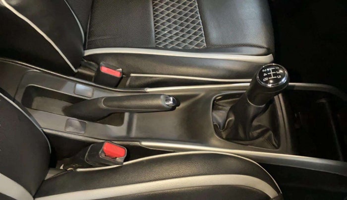 2018 Maruti Baleno DELTA PETROL 1.2, Petrol, Manual, 43,214 km, Gear Lever