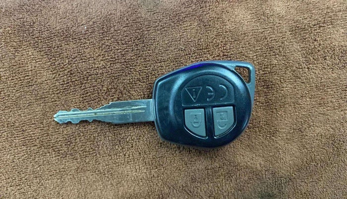 2022 Maruti Baleno DELTA PETROL 1.2, Petrol, Manual, 16,057 km, Key Close Up