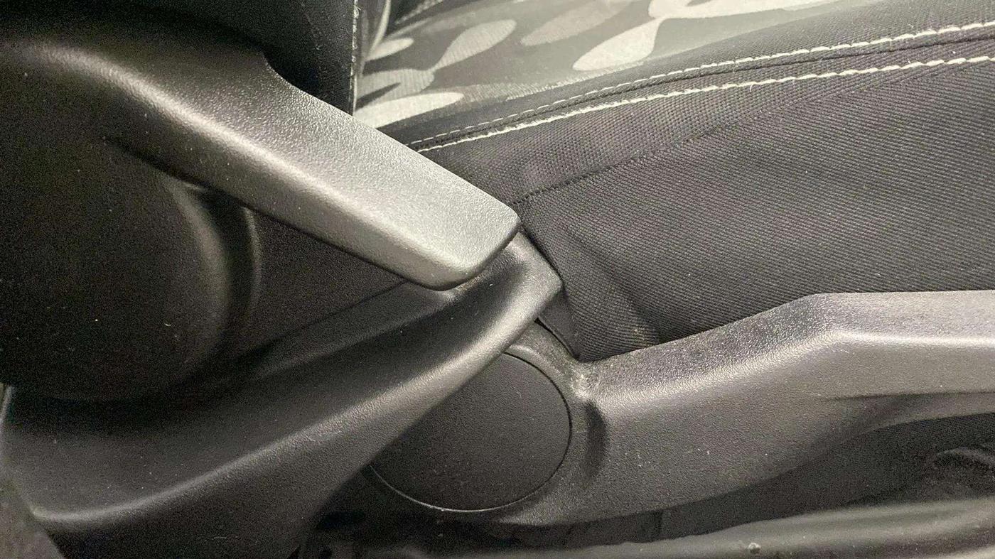 2016 Maruti Baleno ALPHA PETROL 1.2, Petrol, Manual, 42,496 km, Driver Side Adjustment Panel