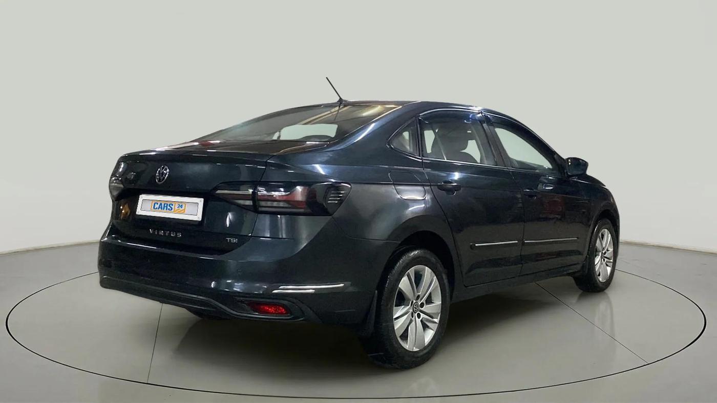 2022 Volkswagen VIRTUS COMFORTLINE TSI 1.0 MT, Petrol, Manual, 26,800 km, Right Back Diagonal