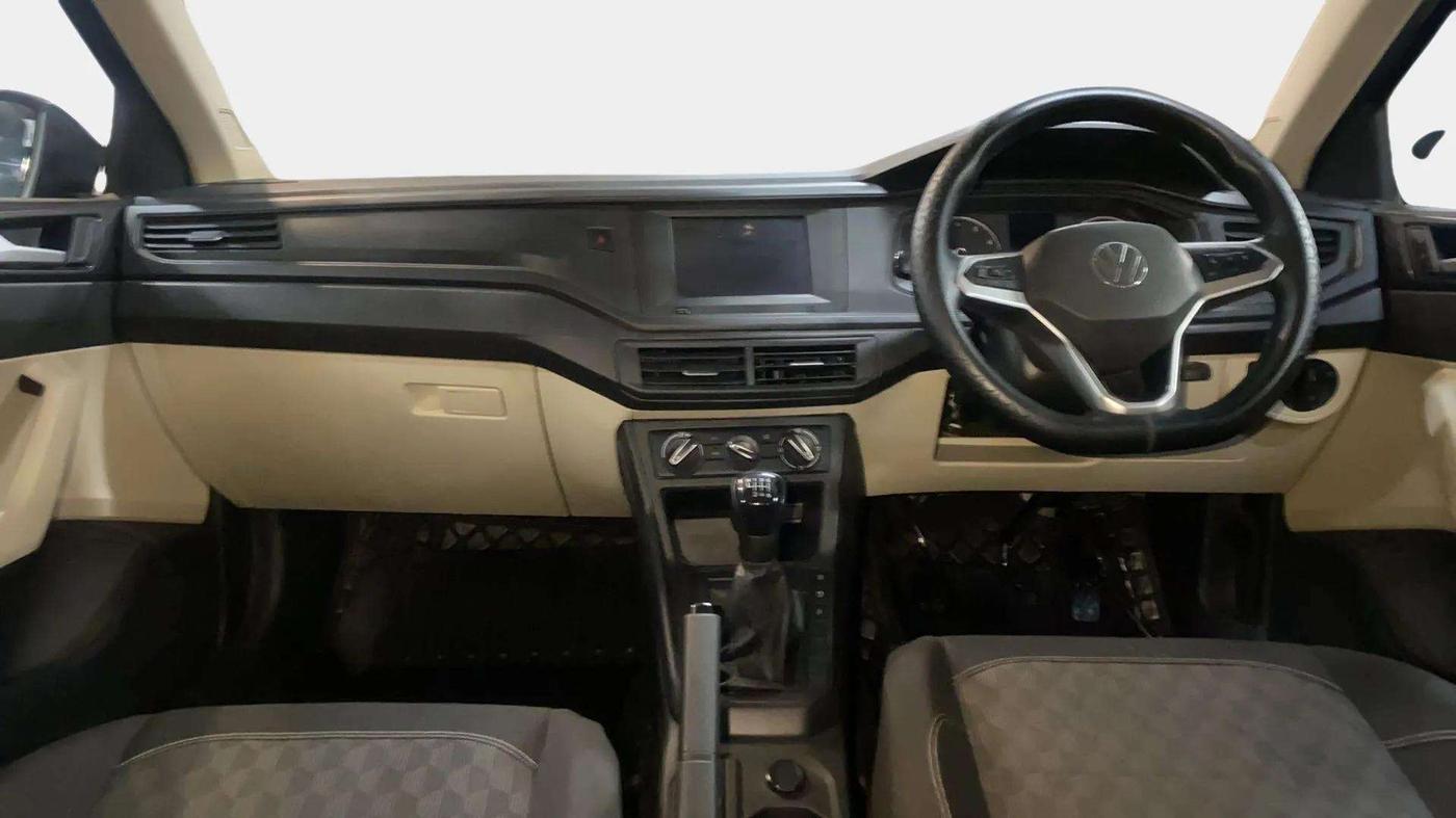 2022 Volkswagen VIRTUS COMFORTLINE TSI 1.0 MT, Petrol, Manual, 26,800 km, Dashboard
