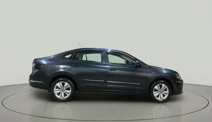 2022 Volkswagen VIRTUS COMFORTLINE TSI 1.0 MT, Petrol, Manual, 26,735 km, Right Side View