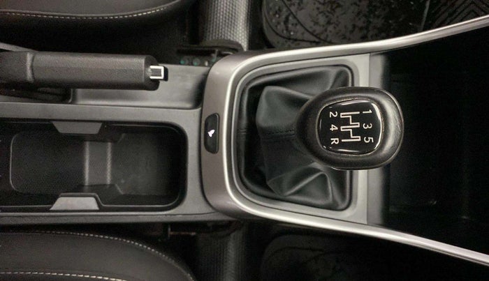 2022 Tata ALTROZ XZ PETROL, Petrol, Manual, 13,006 km, Gear Lever