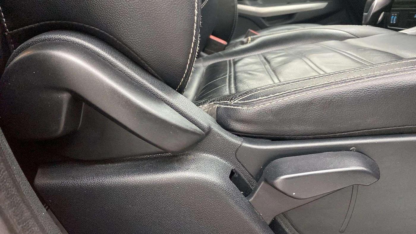 2018 Ford Ecosport TITANIUM + 1.5L PETROL AT, Petrol, Automatic, 85,691 km, Driver Side Adjustment Panel