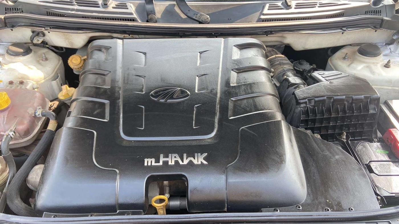 2019 Mahindra XUV500 W11(O), Diesel, Manual, 74,141 km, Open Bonet