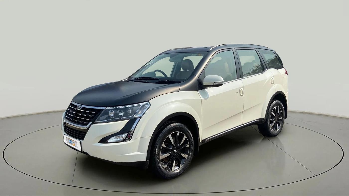 2019 Mahindra XUV500 W11(O), Diesel, Manual, 74,141 km, Left Front Diagonal