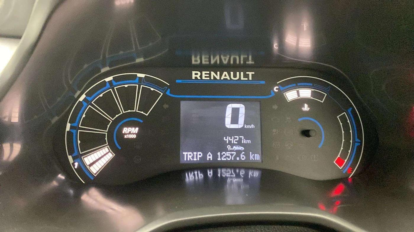 2021 Renault TRIBER RXZ, Petrol, Manual, 4,426 km, Odometer Image