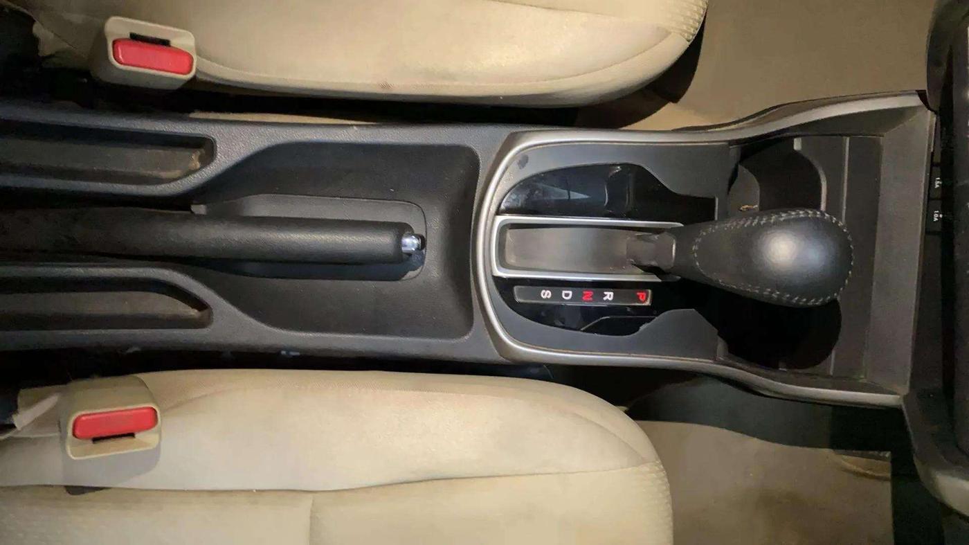 2020 Honda City 1.5L I-VTEC VX CVT, Petrol, Automatic, 40,094 km, Gear Lever