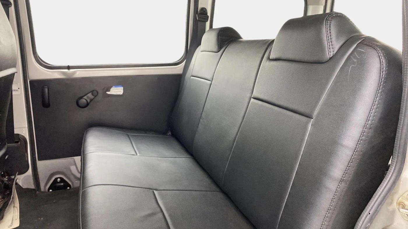 2022 Maruti Eeco 5 STR AC CNG (O), CNG, Manual, 30,173 km, Right Side Rear Door Cabin