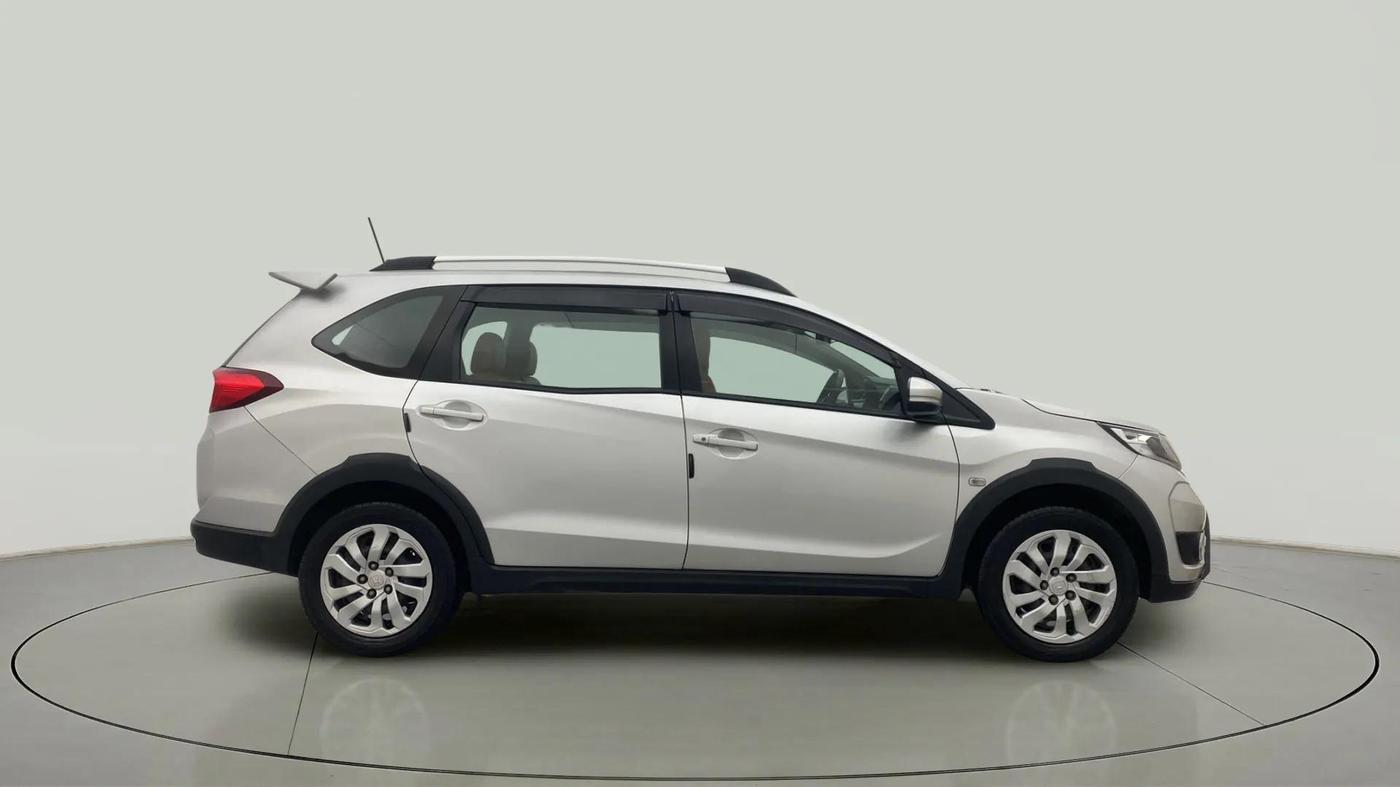 2018 Honda BR-V 1.5L I-VTEC S, Petrol, Manual, 57,427 km, Right Side View