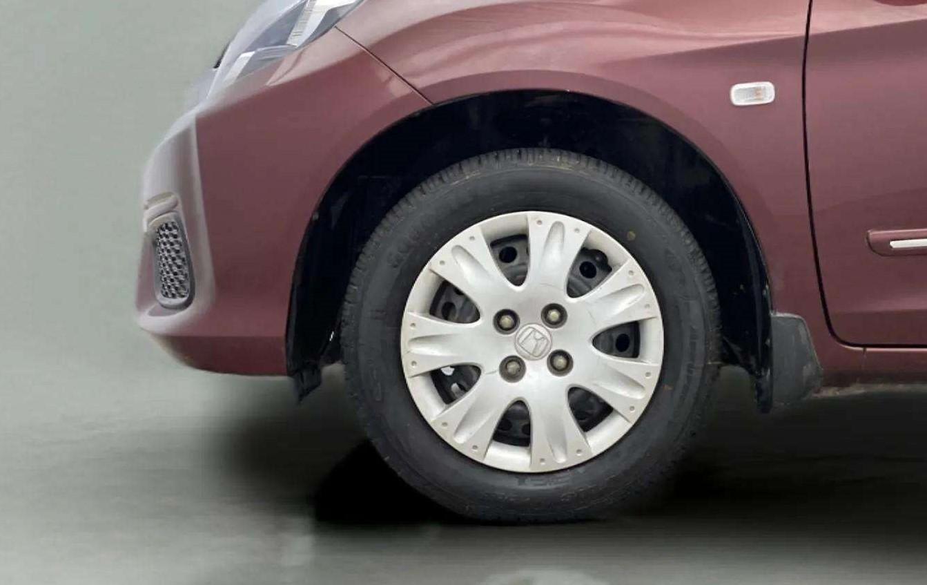 2017 Honda Amaze 1.2L I-VTEC S, Petrol, Manual, 49,516 km, Left Front Wheel