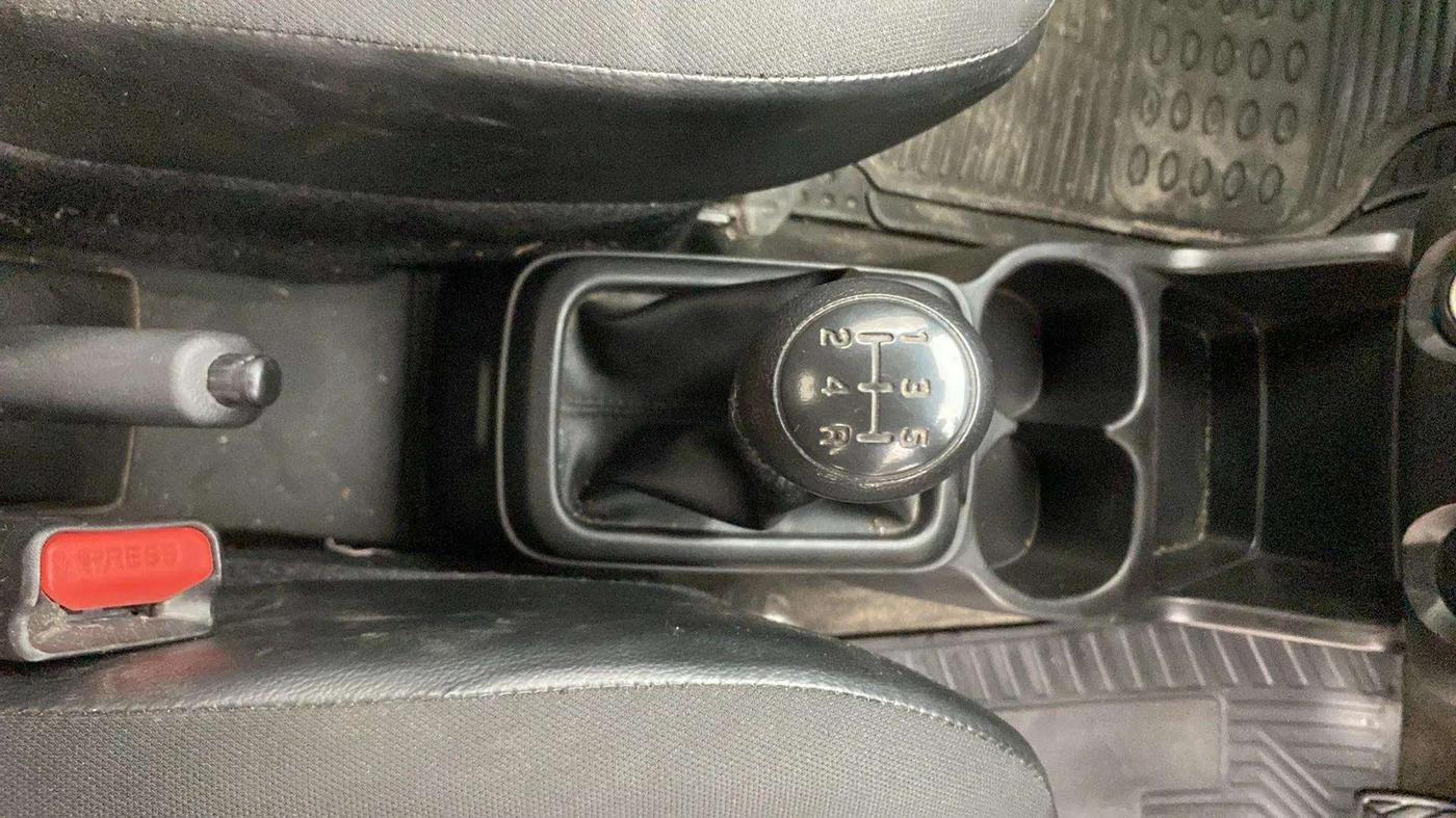 2019 Maruti S PRESSO VXI (O), Petrol, Manual, 34,999 km, Gear Lever