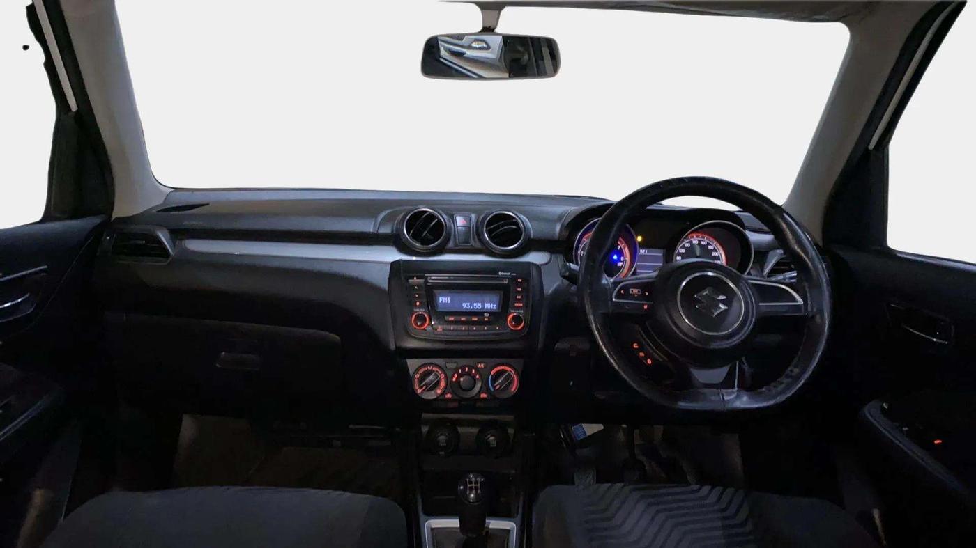 2019 Maruti Swift VXI, Petrol, Manual, 70,868 km, Dashboard
