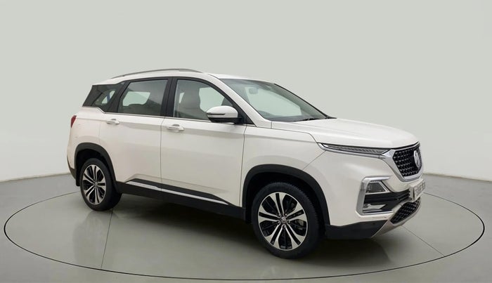 2021 MG HECTOR SHARP 1.5 PETROL CVT, Petrol, Automatic, 35,431 km, Right Front Diagonal