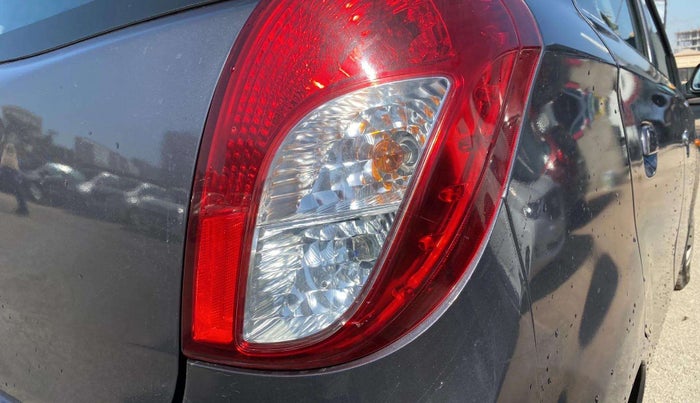 2022 Maruti Alto LXI O, Petrol, Manual, 35,791 km, Right tail light - Minor damage