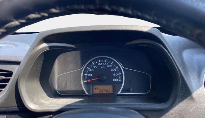 2022 Maruti Alto LXI O, Petrol, Manual, 35,791 km, Odometer Image