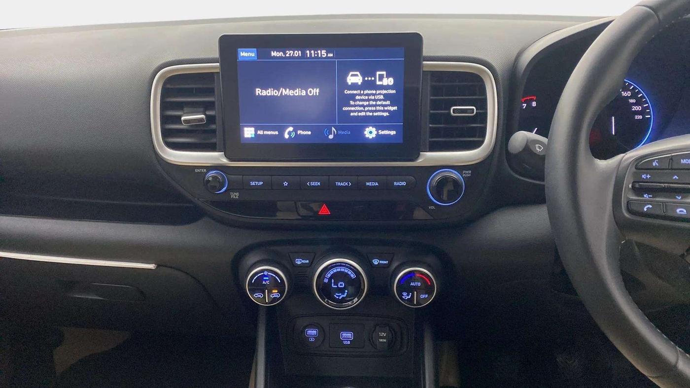 2021 Hyundai VENUE SX 1.0 TURBO, Petrol, Manual, 53,601 km, Air Conditioner