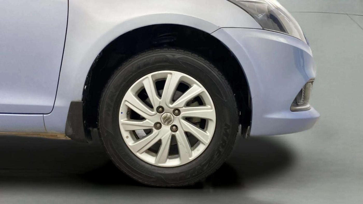 2015 Maruti Swift Dzire ZXI, Petrol, Manual, 4,831 km, Right Front Wheel